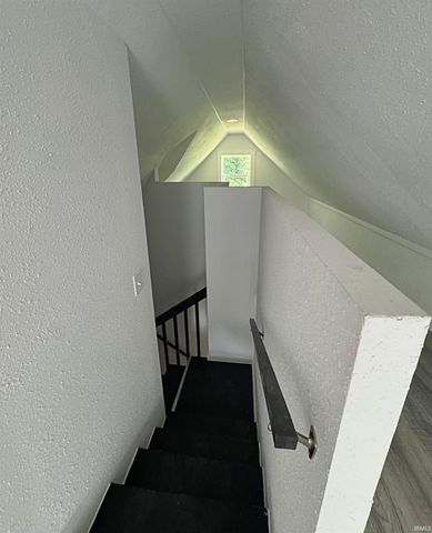 305 E Jefferson Street, Edwardsport, IN 47528