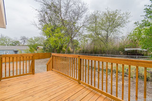 324 Bargas St, San Antonio, TX 78210