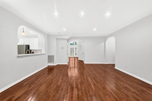 9515 Sotherloch Lake Drive, Spring, TX 77379