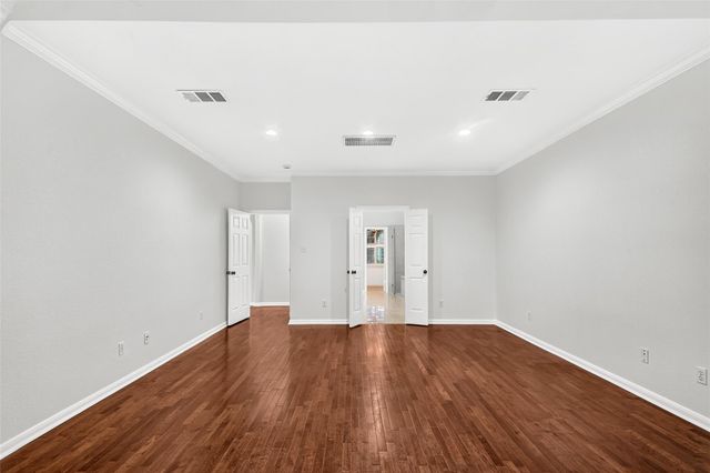 9515 Sotherloch Lake Drive, Spring, TX 77379