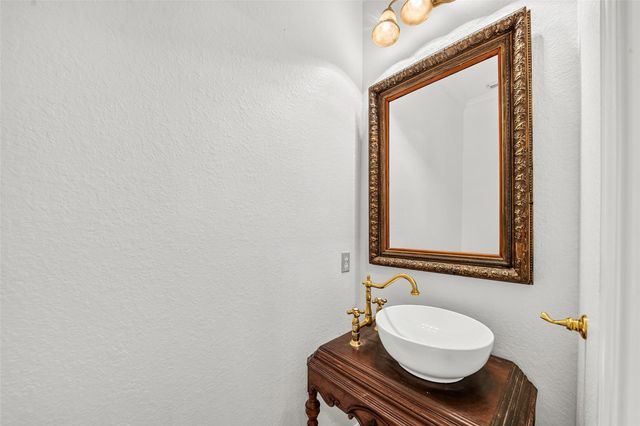 9515 Sotherloch Lake Drive, Spring, TX 77379