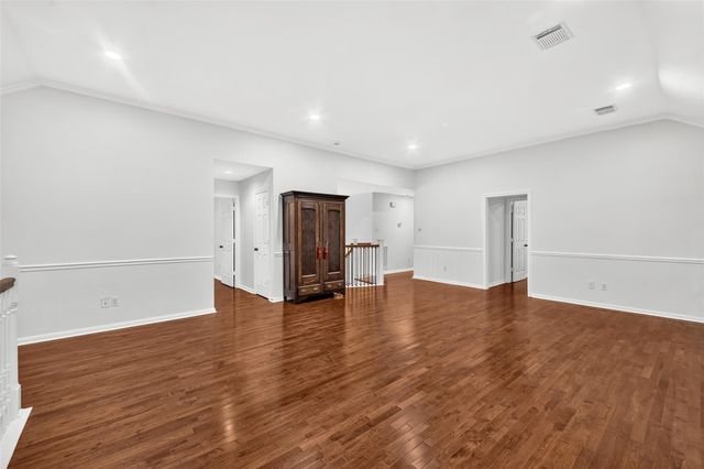9515 Sotherloch Lake Drive, Spring, TX 77379