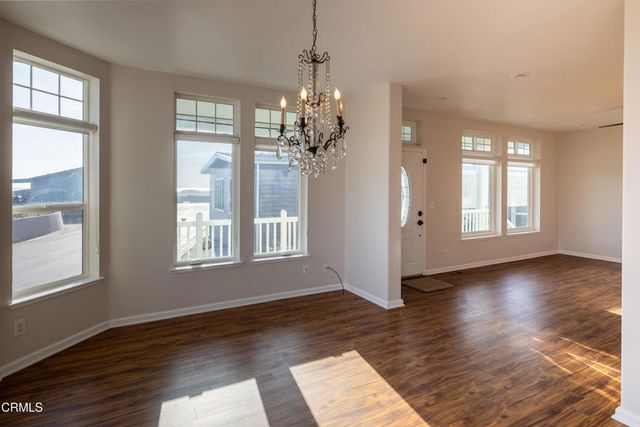 5540 W 5th Street 180, Oxnard, CA 93035