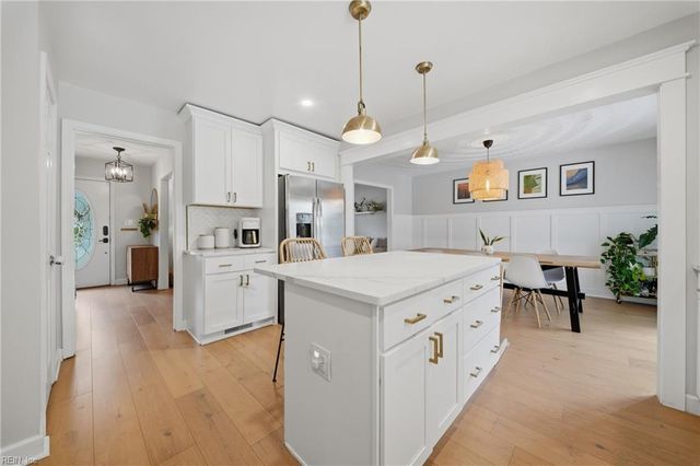 909 Glenfield CT, Virginia Beach, VA 23454