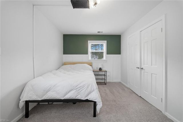 909 Glenfield CT, Virginia Beach, VA 23454