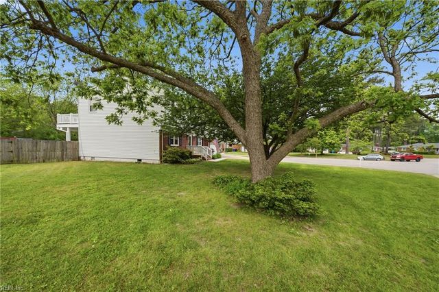 909 Glenfield CT, Virginia Beach, VA 23454