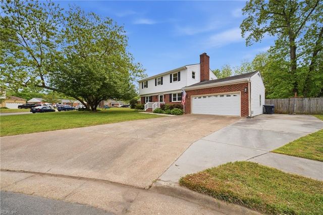 909 Glenfield CT, Virginia Beach, VA 23454