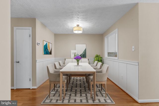 10131 OAKTON TERRACE RD, Oakton, VA 22124