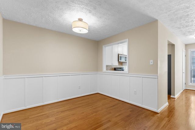 10131 OAKTON TERRACE RD, Oakton, VA 22124