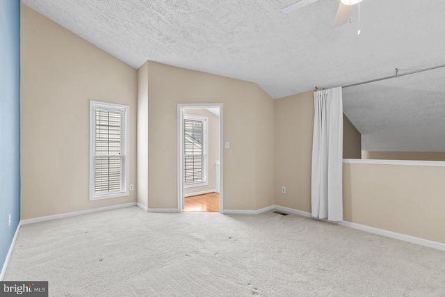 10131 OAKTON TERRACE RD, Oakton, VA 22124