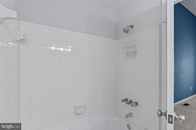10131 OAKTON TERRACE RD, Oakton, VA 22124