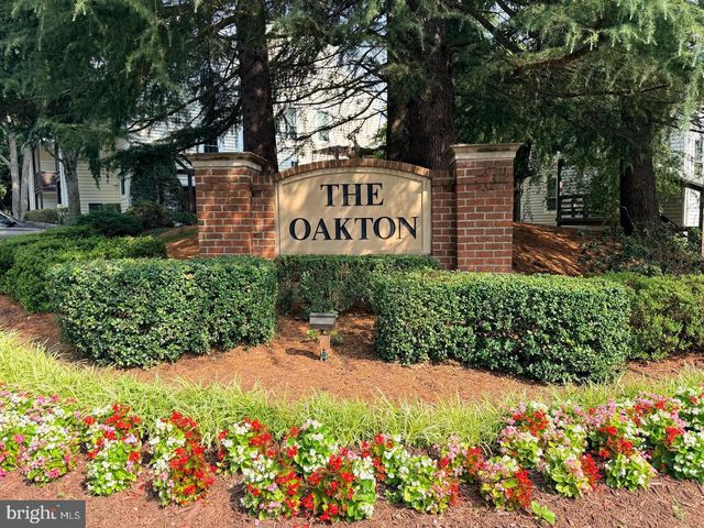 10131 OAKTON TERRACE RD, Oakton, VA 22124