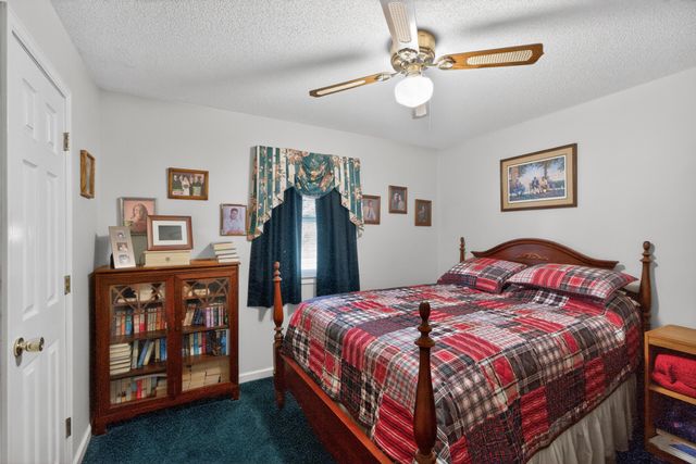 1020 S Dogwood Drive, Berea, KY 40403