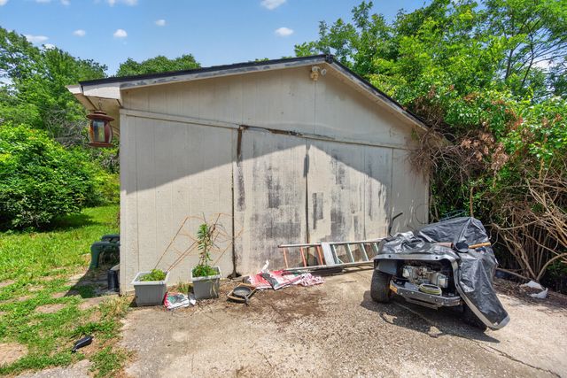 1020 S Dogwood Drive, Berea, KY 40403