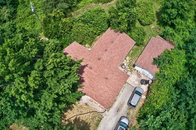 1020 S Dogwood Drive, Berea, KY 40403