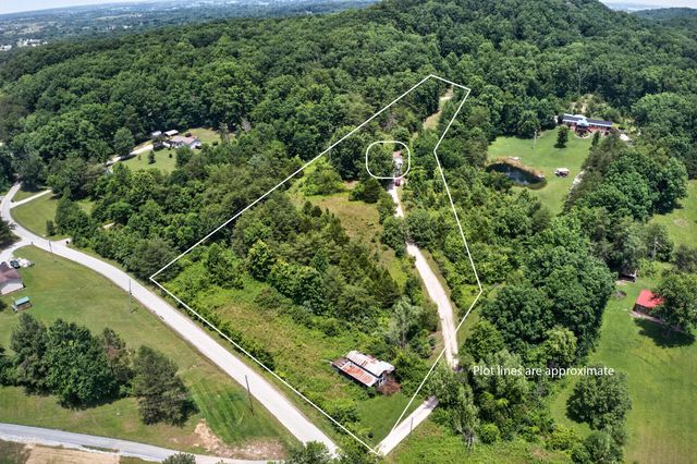 1020 S Dogwood Drive, Berea, KY 40403