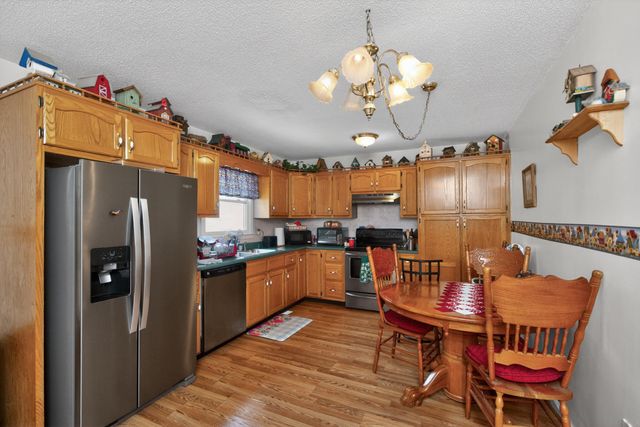 1020 S Dogwood Drive, Berea, KY 40403