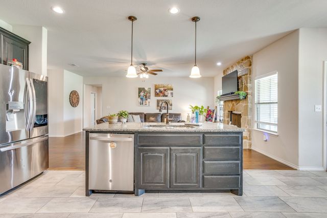 7809 Emersyn Drive, Rio Vista, TX 76093