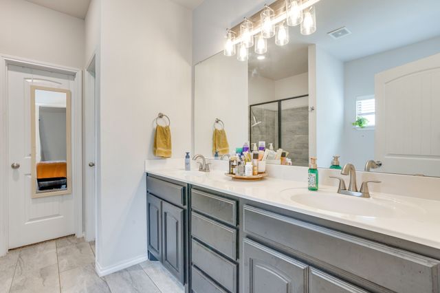 7809 Emersyn Drive, Rio Vista, TX 76093