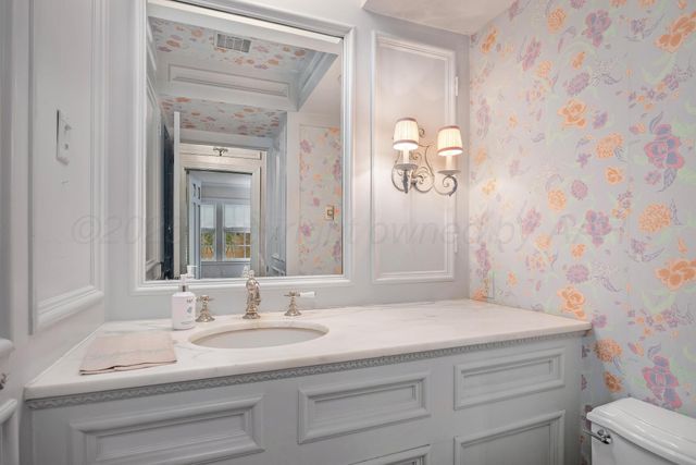 3007 S ONG Street, Amarillo, TX 79109