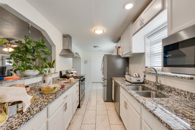 3530 Grande Bulevar, Irving, TX 75062