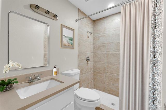 712 Toronto Avenue, Mcallen, TX 78503