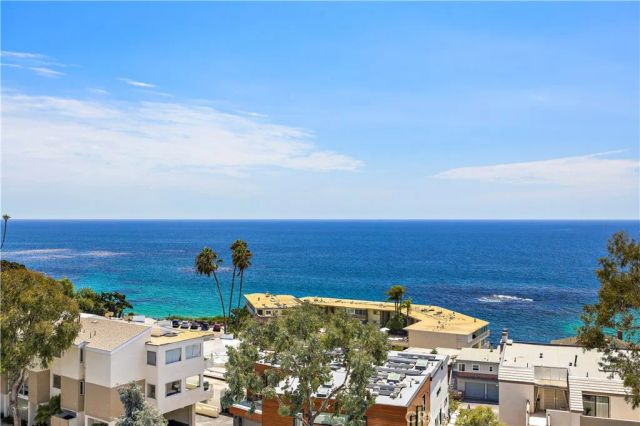 694 N Coast 5, Laguna Beach, CA 92651