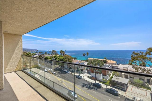 694 N Coast 5, Laguna Beach, CA 92651