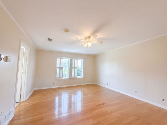 3111 Collard Road, Arlington, TX 76017