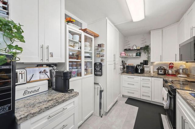 8421 Forest Hills Drive 104, Coral Springs, FL 33065