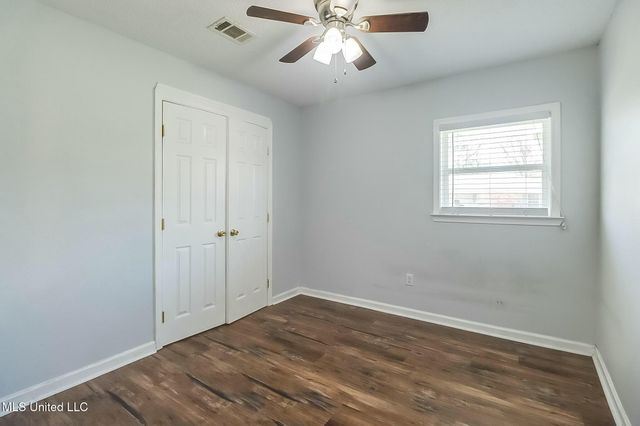 6608 Columbus Circle, Ocean Springs, MS 39564