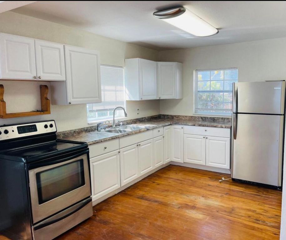 710 N 5th Street, Lantana, FL 33462