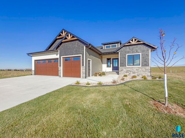 2516 E Chestnut Trl Trail, Brandon, SD 57005