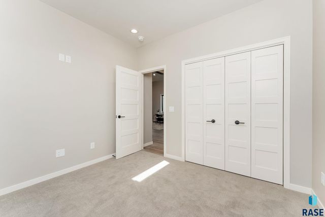 2516 E Chestnut Trl Trail, Brandon, SD 57005