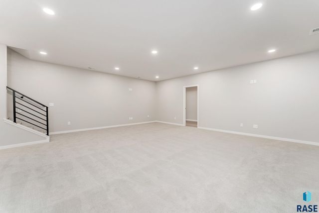 2516 E Chestnut Trl Trail, Brandon, SD 57005