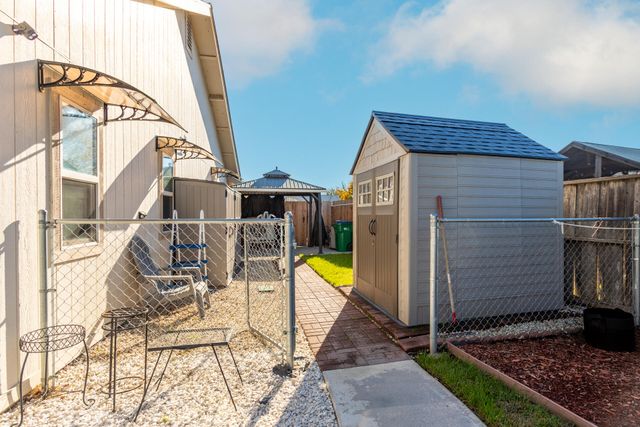 3344 Nathan Drive, Anderson, CA 96007