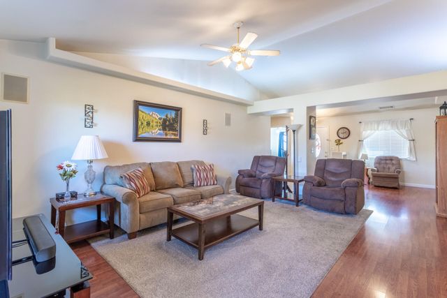 3344 Nathan Drive, Anderson, CA 96007