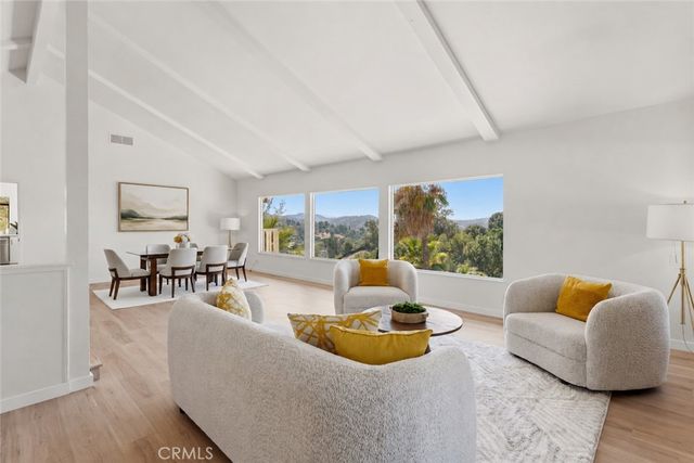 22497 Venido Road, Woodland Hills, CA 91364