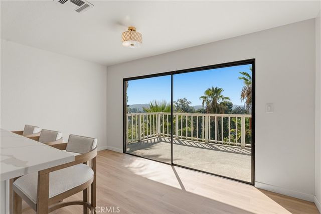 22497 Venido Road, Woodland Hills, CA 91364