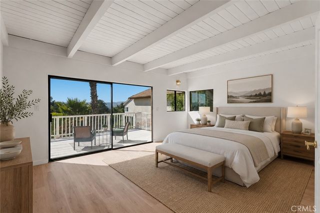 22497 Venido Road, Woodland Hills, CA 91364