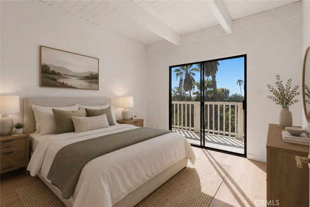 22497 Venido Road, Woodland Hills, CA 91364