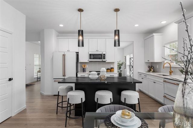 2 Berwick at Deer Meadows, Sullivan, MO 63084