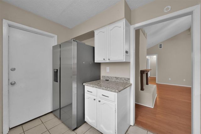 16858 Gleneagle Drive N, Conroe, TX 77385