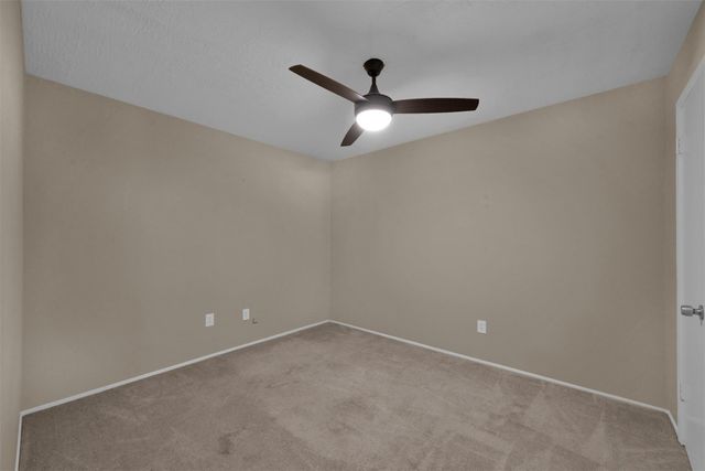 16858 Gleneagle Drive N, Conroe, TX 77385
