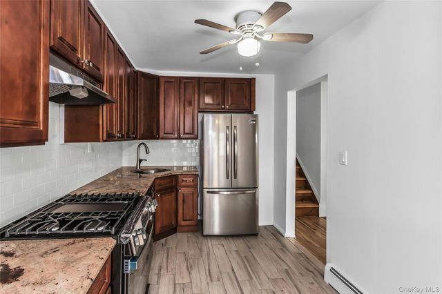 69-23 Little Neck Parkway, Glen Oaks, NY 11004