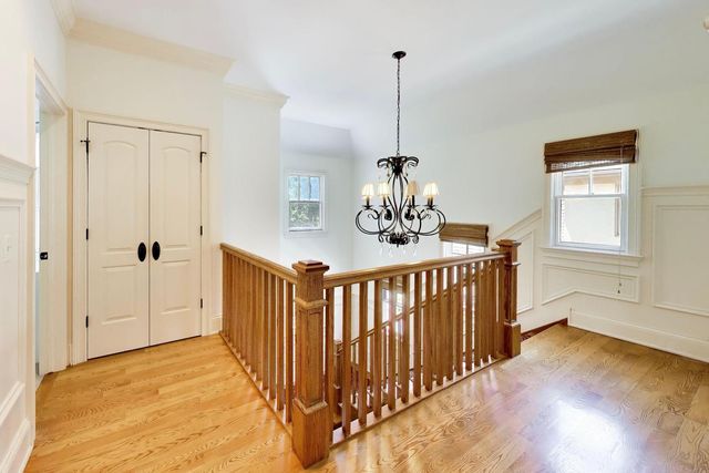 345 Madison Avenue, Glencoe, IL 60022