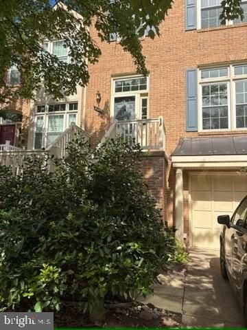 5142 WOODFORD DR, Centreville, VA 20120