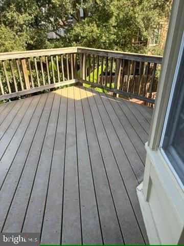 5142 WOODFORD DR, Centreville, VA 20120