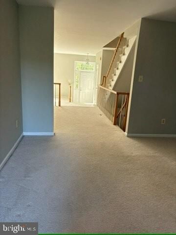 5142 WOODFORD DR, Centreville, VA 20120