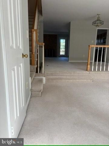 5142 WOODFORD DR, Centreville, VA 20120